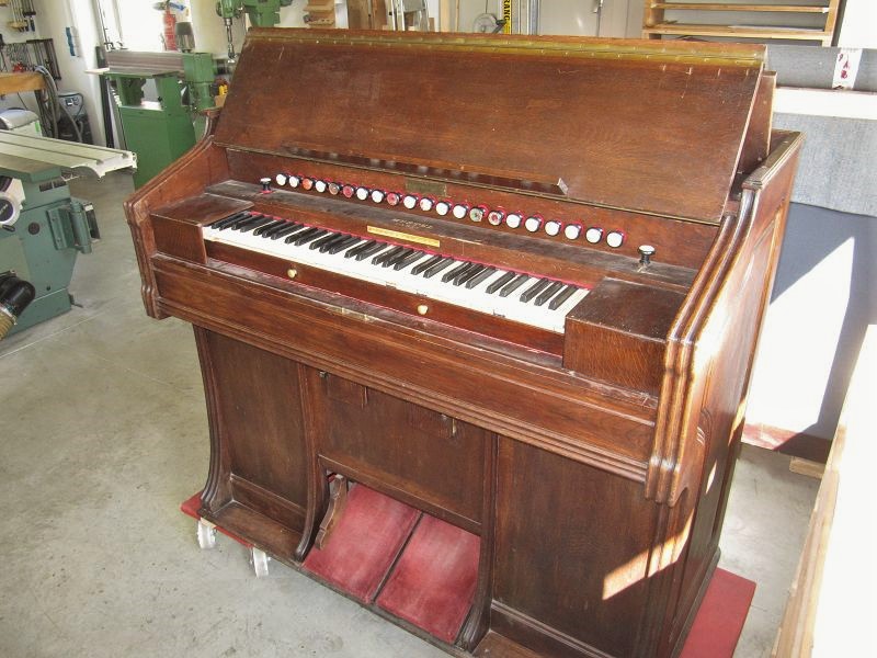Harmonium Mustel, Rothenthurm